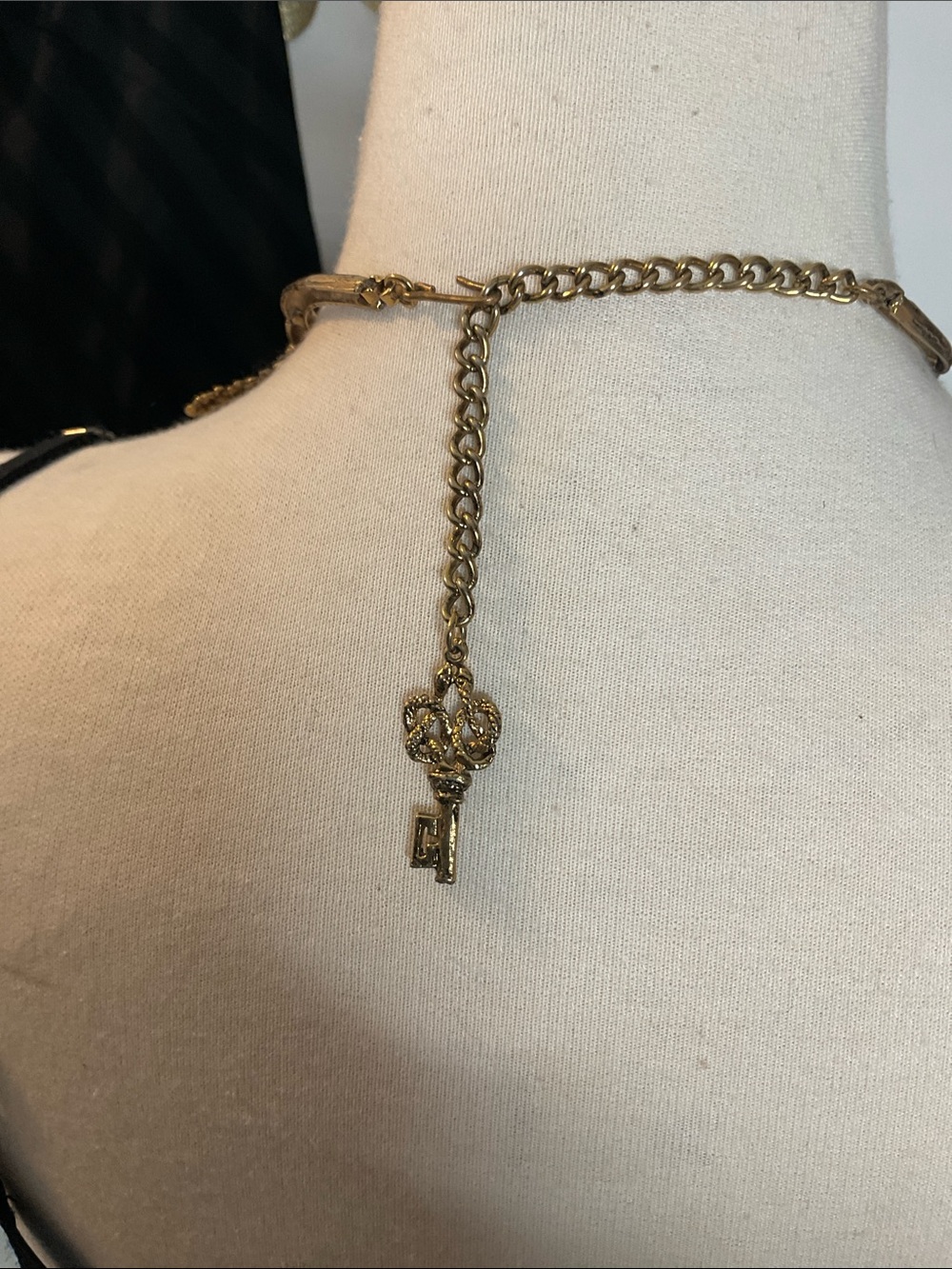 Vintage Key Charm Brass Necklace - Picture 5 of 5